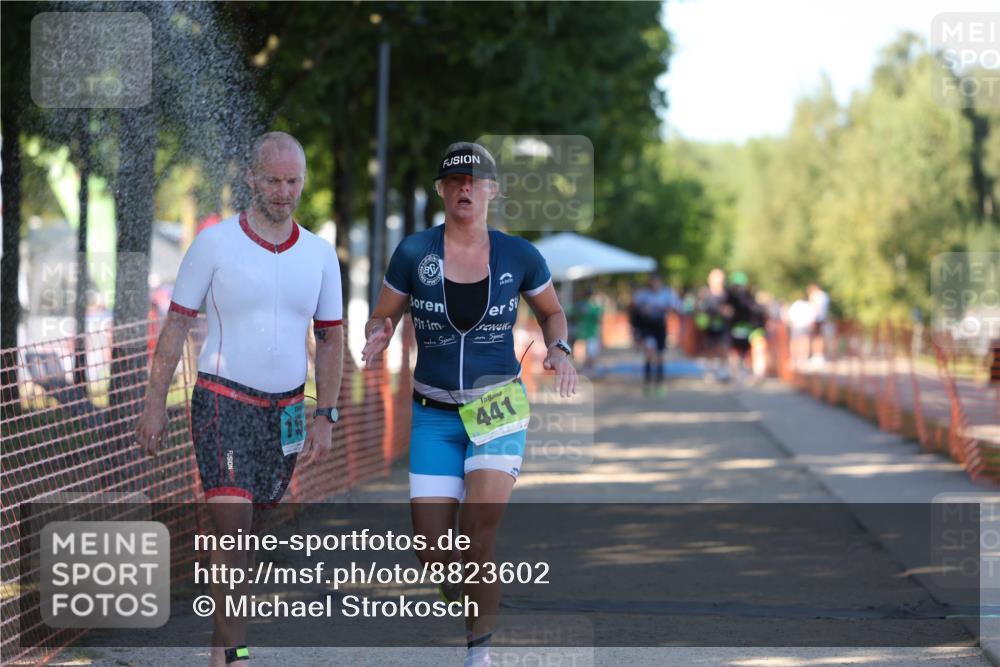 07.09.2025 - 19. Norderstedt Triathlon Michael Strokosch http://msf.ph/oto/8823602 07.09.2025 16:10:32 Laufen 1537 meine-sportfotos.de