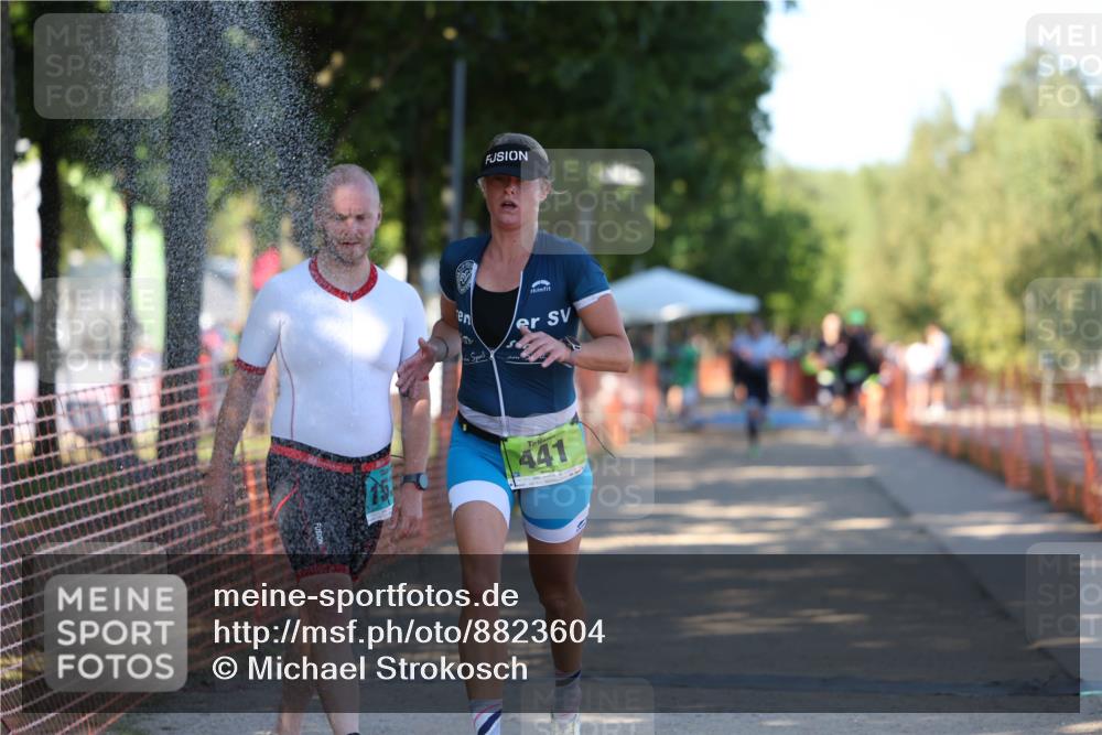 07.09.2025 - 19. Norderstedt Triathlon Michael Strokosch http://msf.ph/oto/8823604 07.09.2025 16:10:32 Laufen 1537 meine-sportfotos.de