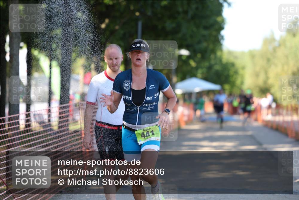 07.09.2025 - 19. Norderstedt Triathlon Michael Strokosch http://msf.ph/oto/8823606 07.09.2025 16:10:32 Laufen 1537 meine-sportfotos.de