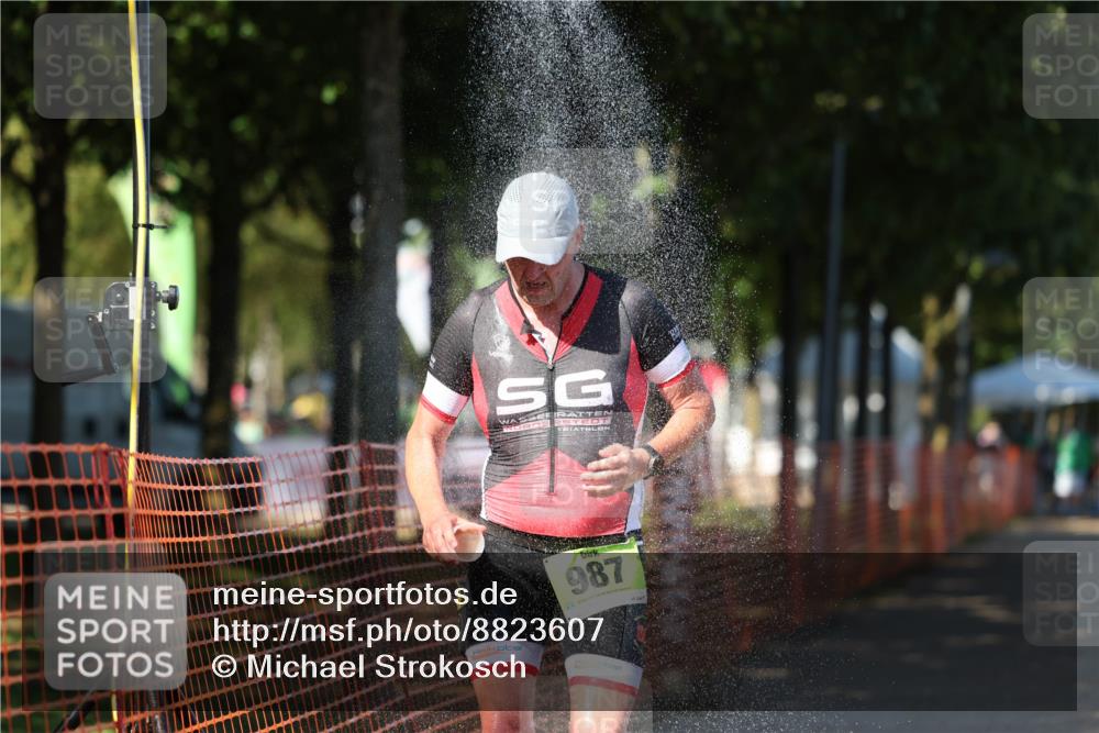 07.09.2025 - 19. Norderstedt Triathlon Michael Strokosch http://msf.ph/oto/8823607 07.09.2025 15:16:50 Laufen 987 meine-sportfotos.de