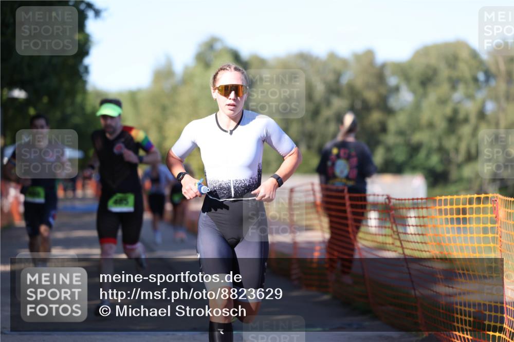07.09.2025 - 19. Norderstedt Triathlon Michael Strokosch http://msf.ph/oto/8823629 07.09.2025 16:10:41 Laufen 448, 460, 485, 490, 1071 meine-sportfotos.de