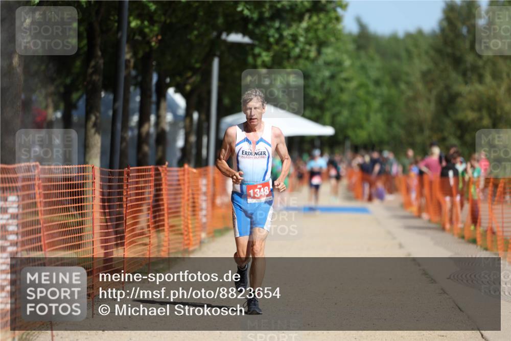 07.09.2025 - 19. Norderstedt Triathlon Michael Strokosch http://msf.ph/oto/8823654 07.09.2025 12:14:53 Laufen 1348 meine-sportfotos.de