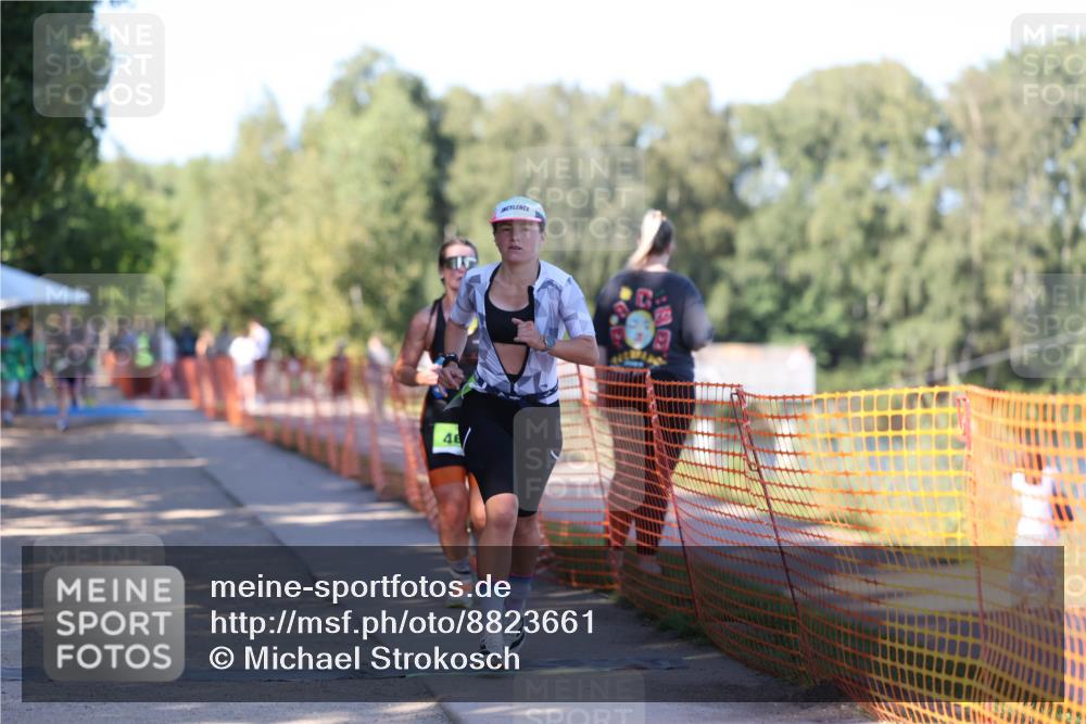 07.09.2025 - 19. Norderstedt Triathlon Michael Strokosch http://msf.ph/oto/8823661 07.09.2025 16:10:47 Laufen 448, 460, 490 meine-sportfotos.de