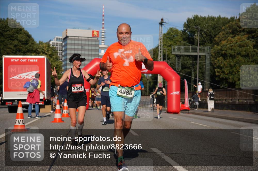 07.09.2025 - BARMER Alsterlauf Yannick Fuchs http://msf.ph/oto/8823666 07.09.2025 09:47:53 Laufen 2445, 2800, 4886 meine-sportfotos.de