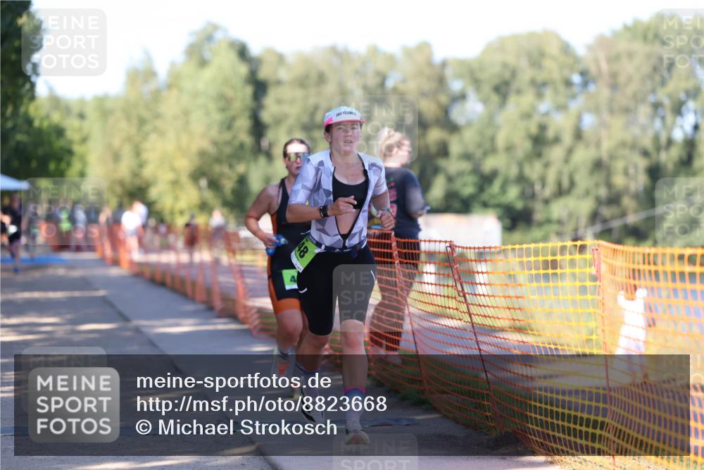 07.09.2025 - 19. Norderstedt Triathlon Michael Strokosch http://msf.ph/oto/8823668 07.09.2025 16:10:47 Laufen 448, 460, 490 meine-sportfotos.de