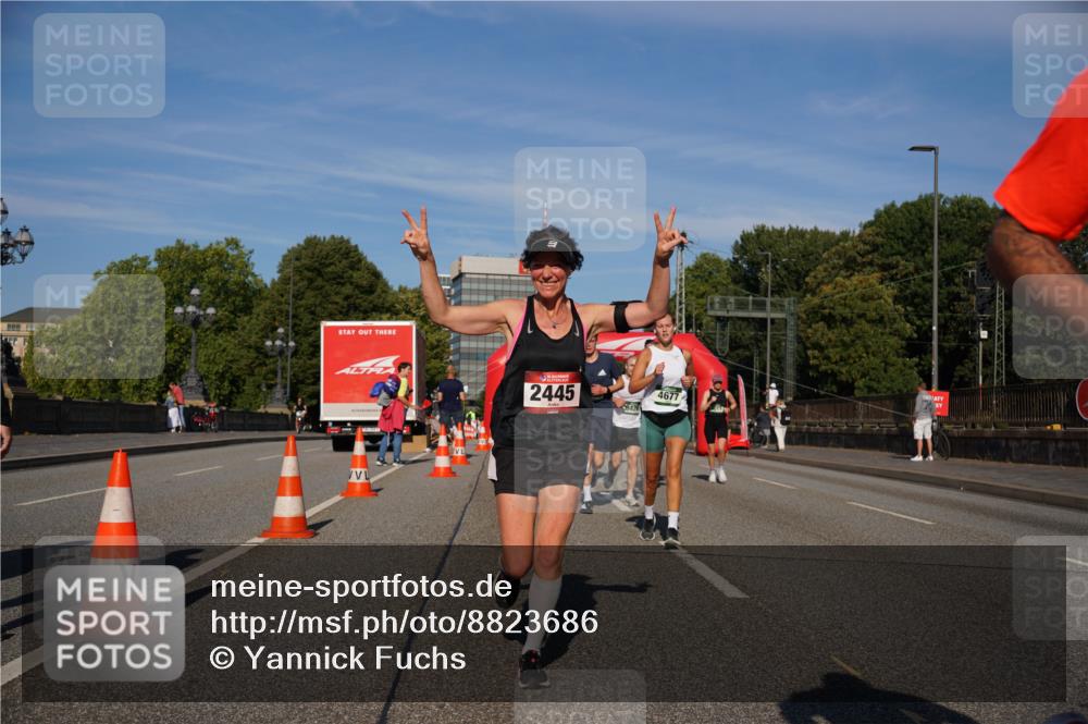 07.09.2025 - BARMER Alsterlauf Yannick Fuchs http://msf.ph/oto/8823686 07.09.2025 09:47:55 Laufen 2445, 8421, 4677 meine-sportfotos.de