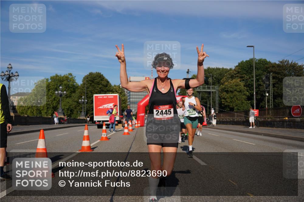 07.09.2025 - BARMER Alsterlauf Yannick Fuchs http://msf.ph/oto/8823690 07.09.2025 09:47:55 Laufen 2445, 8428, 4677 meine-sportfotos.de