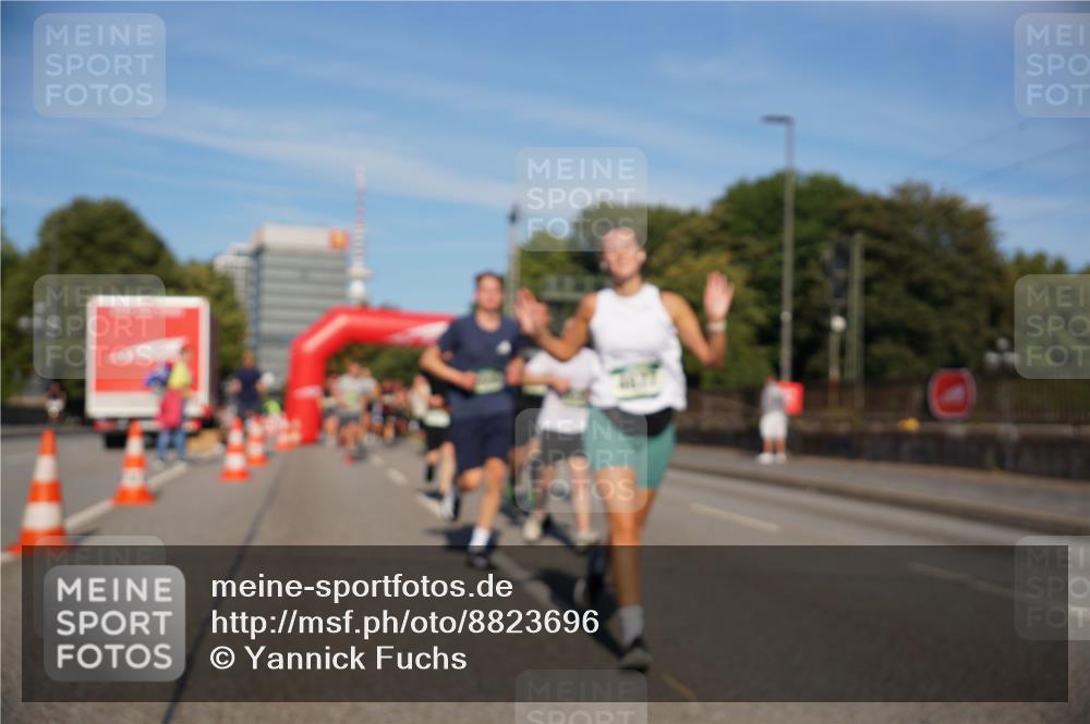 07.09.2025 - BARMER Alsterlauf Yannick Fuchs http://msf.ph/oto/8823696 07.09.2025 09:47:56 Laufen  meine-sportfotos.de