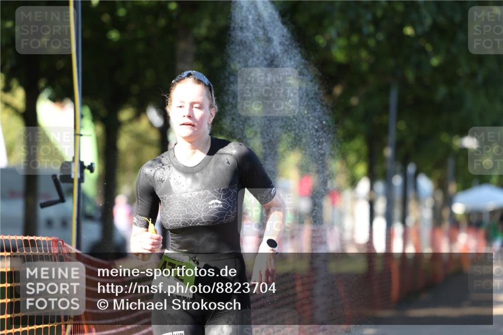 07.09.2025 - 19. Norderstedt Triathlon Michael Strokosch http://msf.ph/oto/8823704 07.09.2025 16:10:50 Laufen 448, 460 meine-sportfotos.de