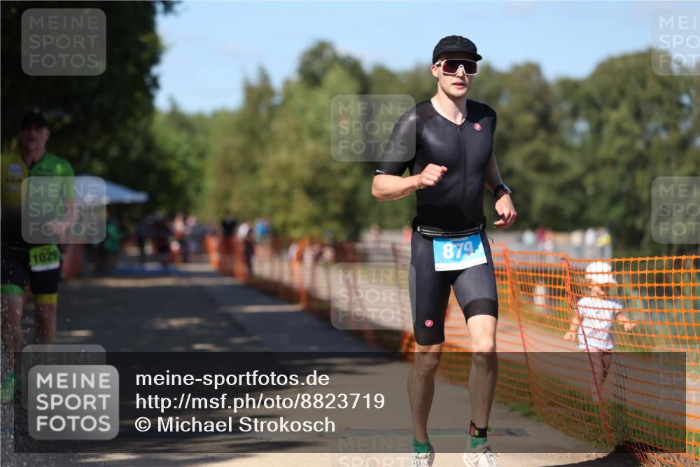07.09.2025 - 19. Norderstedt Triathlon Michael Strokosch http://msf.ph/oto/8823719 07.09.2025 15:17:23 Laufen 879, 1029 meine-sportfotos.de