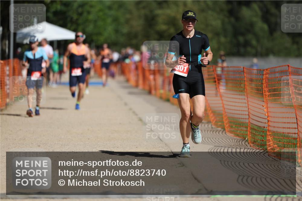 07.09.2025 - 19. Norderstedt Triathlon Michael Strokosch http://msf.ph/oto/8823740 07.09.2025 12:15:18 Laufen 1301, 1365 meine-sportfotos.de
