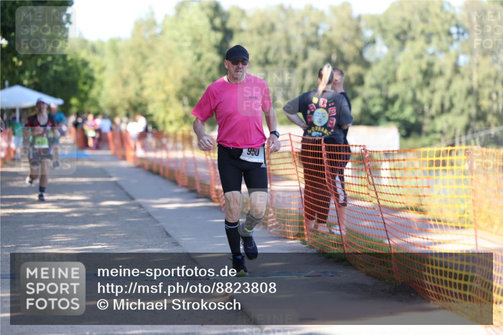 07.09.2025 - 19. Norderstedt Triathlon Michael Strokosch http://msf.ph/oto/8823808 07.09.2025 16:11:19 Laufen 437, 491, 950, 1481 meine-sportfotos.de