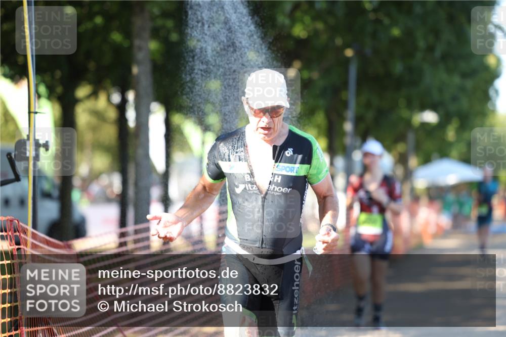 07.09.2025 - 19. Norderstedt Triathlon Michael Strokosch http://msf.ph/oto/8823832 07.09.2025 16:11:24 Laufen 437, 531, 950, 1481 meine-sportfotos.de