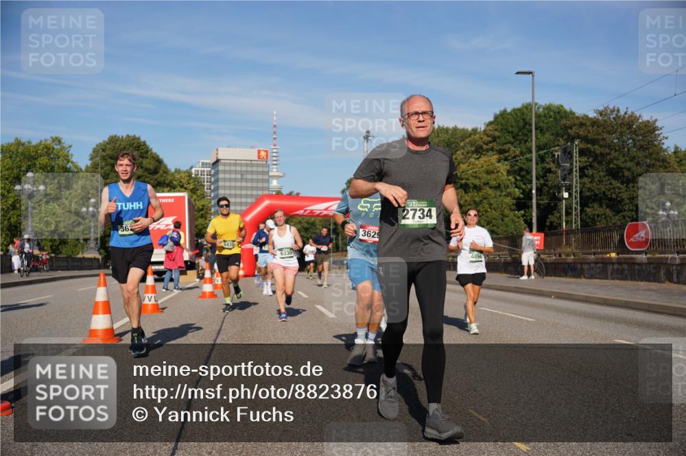 07.09.2025 - BARMER Alsterlauf Yannick Fuchs http://msf.ph/oto/8823876 07.09.2025 09:48:09 Laufen 362, 6330, 3629, 2734, 4894 meine-sportfotos.de