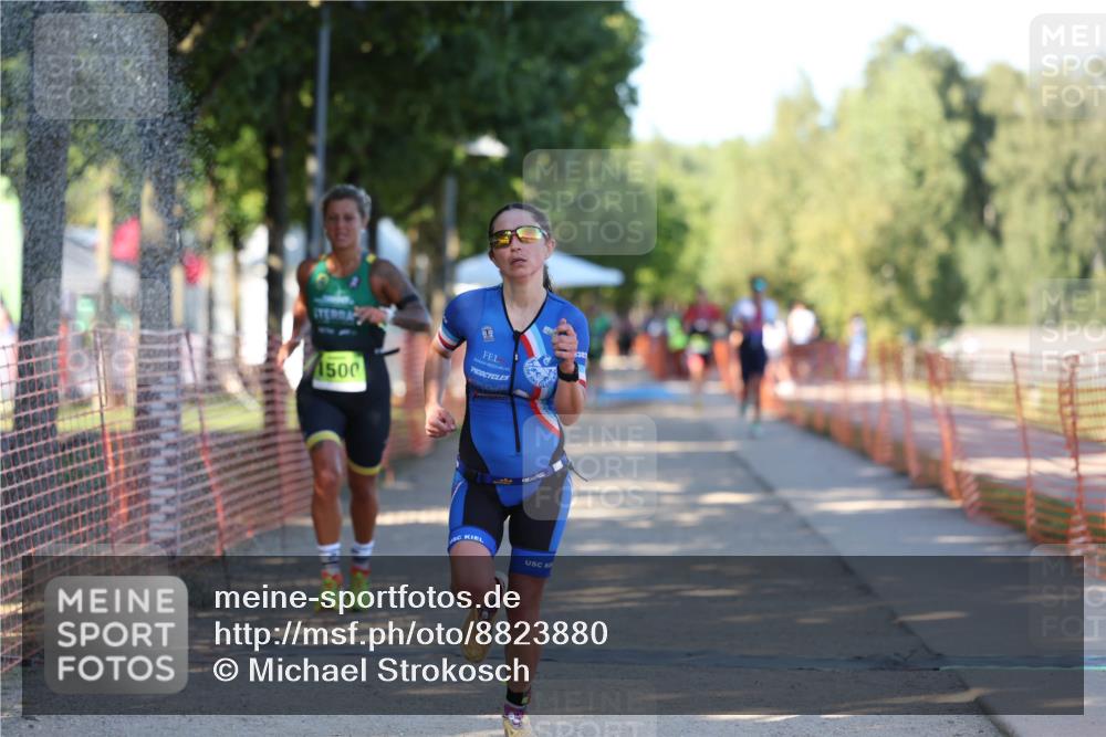 07.09.2025 - 19. Norderstedt Triathlon Michael Strokosch http://msf.ph/oto/8823880 07.09.2025 16:11:44 Laufen 1500 meine-sportfotos.de