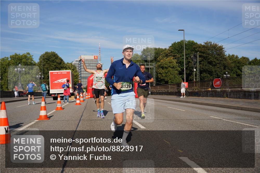 07.09.2025 - BARMER Alsterlauf Yannick Fuchs http://msf.ph/oto/8823917 07.09.2025 09:48:14 Laufen 3494, 8129 meine-sportfotos.de