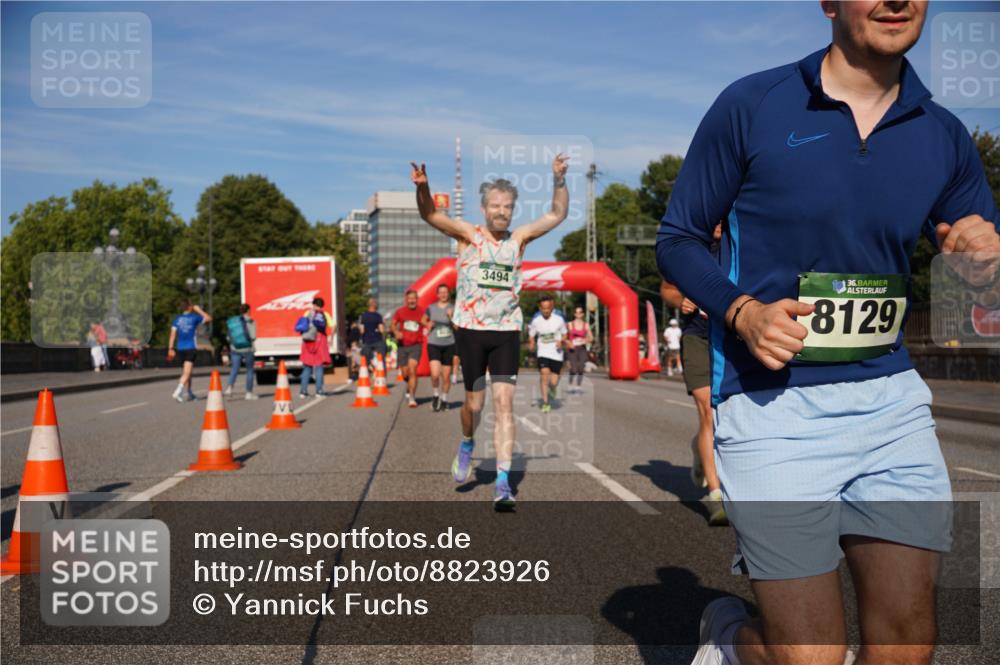 07.09.2025 - BARMER Alsterlauf Yannick Fuchs http://msf.ph/oto/8823926 07.09.2025 09:48:15 Laufen 3494, 36, 8129 meine-sportfotos.de