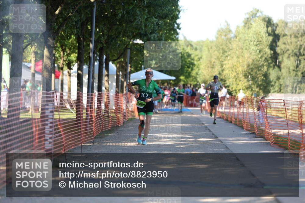 07.09.2025 - 19. Norderstedt Triathlon Michael Strokosch http://msf.ph/oto/8823950 07.09.2025 16:12:13 Laufen 510, 1489, 1593 meine-sportfotos.de