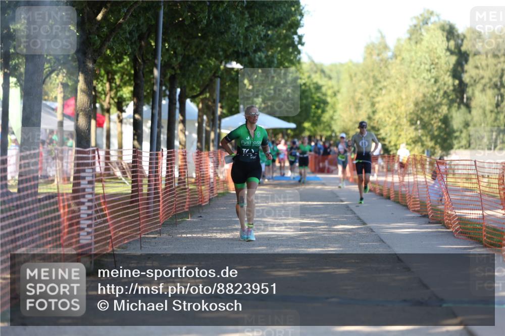 07.09.2025 - 19. Norderstedt Triathlon Michael Strokosch http://msf.ph/oto/8823951 07.09.2025 16:12:14 Laufen 510, 1489, 1593 meine-sportfotos.de