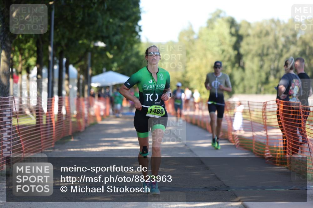 07.09.2025 - 19. Norderstedt Triathlon Michael Strokosch http://msf.ph/oto/8823963 07.09.2025 16:12:17 Laufen 510, 1489 meine-sportfotos.de