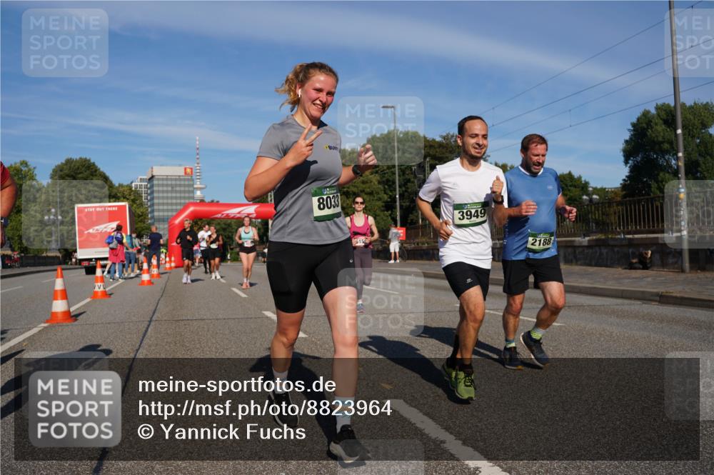 07.09.2025 - BARMER Alsterlauf Yannick Fuchs http://msf.ph/oto/8823964 07.09.2025 09:48:19 Laufen 8033, 156, 3949, 2188 meine-sportfotos.de