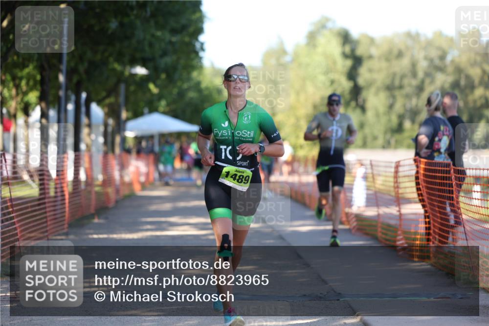 07.09.2025 - 19. Norderstedt Triathlon Michael Strokosch http://msf.ph/oto/8823965 07.09.2025 16:12:18 Laufen 510, 1489 meine-sportfotos.de