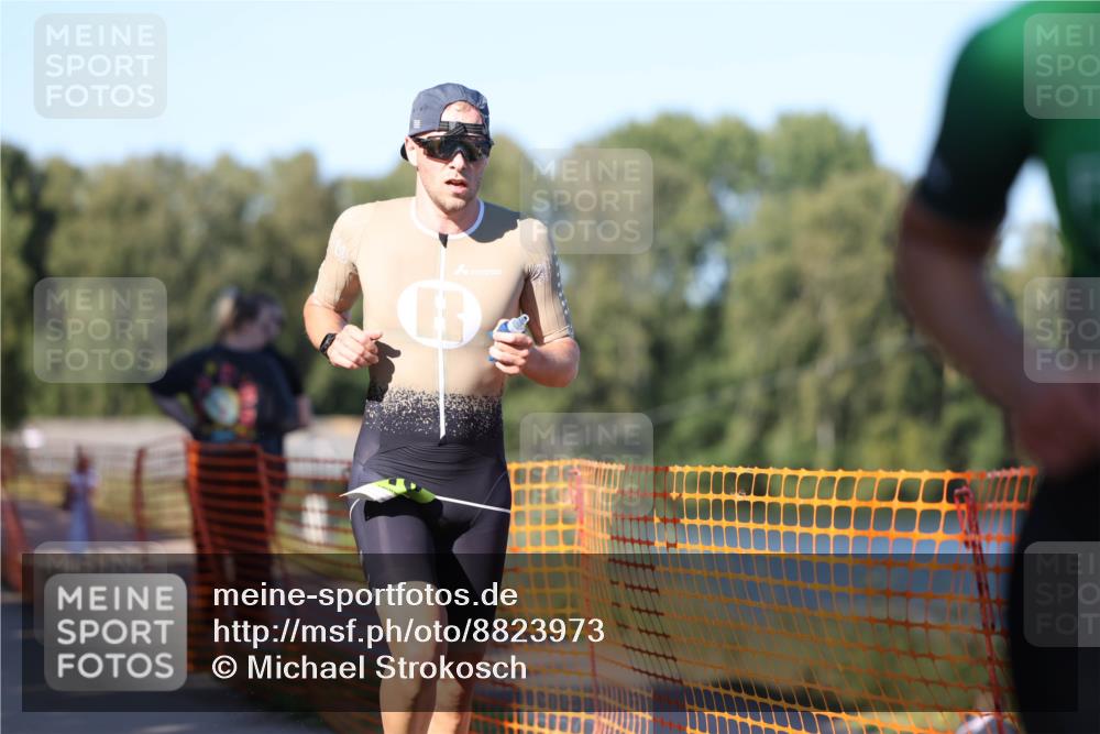 07.09.2025 - 19. Norderstedt Triathlon Michael Strokosch http://msf.ph/oto/8823973 07.09.2025 16:12:21 Laufen 510, 1489, 1508 meine-sportfotos.de