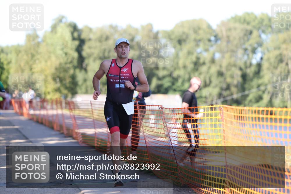 07.09.2025 - 19. Norderstedt Triathlon Michael Strokosch http://msf.ph/oto/8823992 07.09.2025 16:12:34 Laufen 466, 483, 504, 1415, 1485, 1495 meine-sportfotos.de