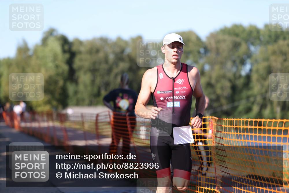 07.09.2025 - 19. Norderstedt Triathlon Michael Strokosch http://msf.ph/oto/8823996 07.09.2025 16:12:34 Laufen 466, 483, 504, 1415, 1485, 1495 meine-sportfotos.de
