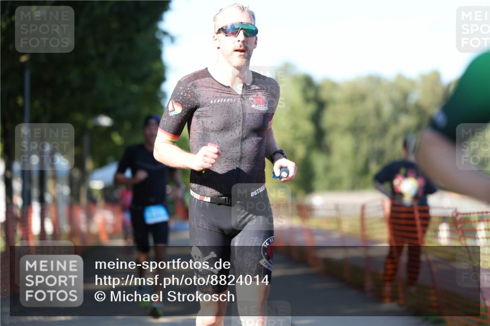 07.09.2025 - 19. Norderstedt Triathlon Michael Strokosch http://msf.ph/oto/8824014 07.09.2025 16:12:41 Laufen 466, 483, 1415, 1495 meine-sportfotos.de