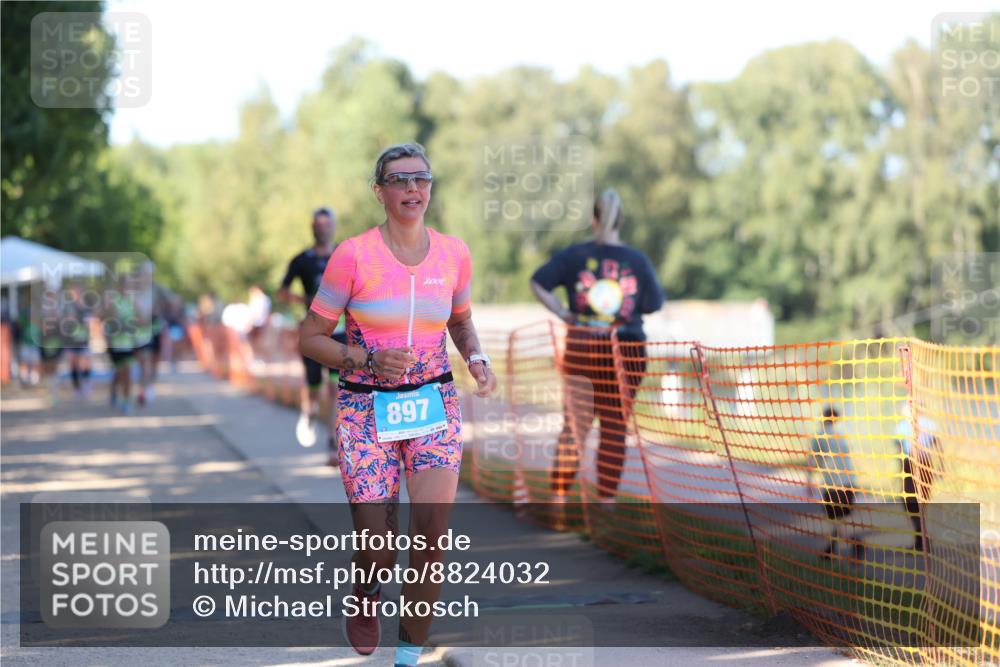 07.09.2025 - 19. Norderstedt Triathlon Michael Strokosch http://msf.ph/oto/8824032 07.09.2025 16:12:50 Laufen 541, 897 meine-sportfotos.de