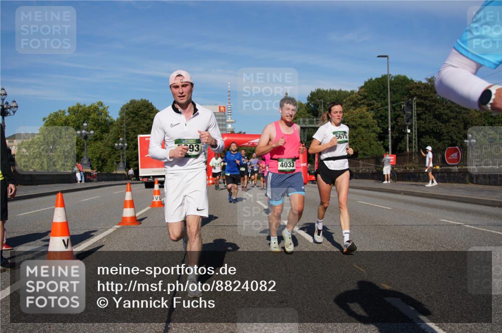 07.09.2025 - BARMER Alsterlauf Yannick Fuchs http://msf.ph/oto/8824082 07.09.2025 09:48:28 Laufen 4033, 5675 meine-sportfotos.de