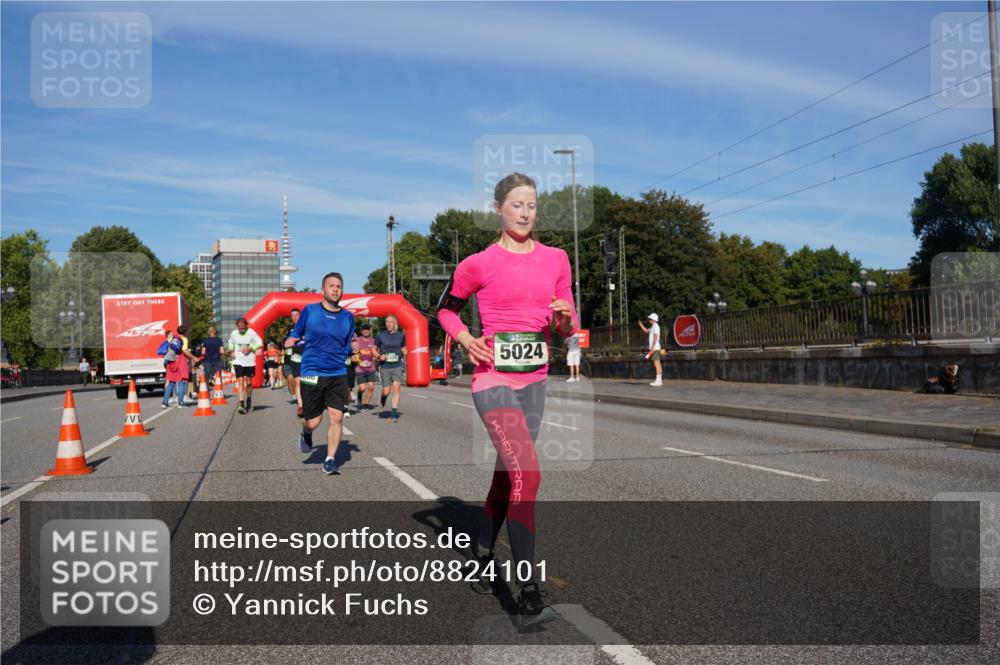 07.09.2025 - BARMER Alsterlauf Yannick Fuchs http://msf.ph/oto/8824101 07.09.2025 09:48:30 Laufen 5024 meine-sportfotos.de