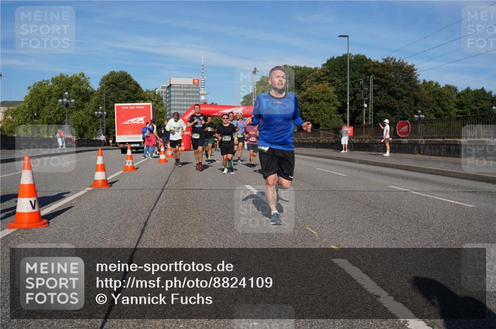 07.09.2025 - BARMER Alsterlauf Yannick Fuchs http://msf.ph/oto/8824109 07.09.2025 09:48:31 Laufen 2341, 3512, 2151 meine-sportfotos.de