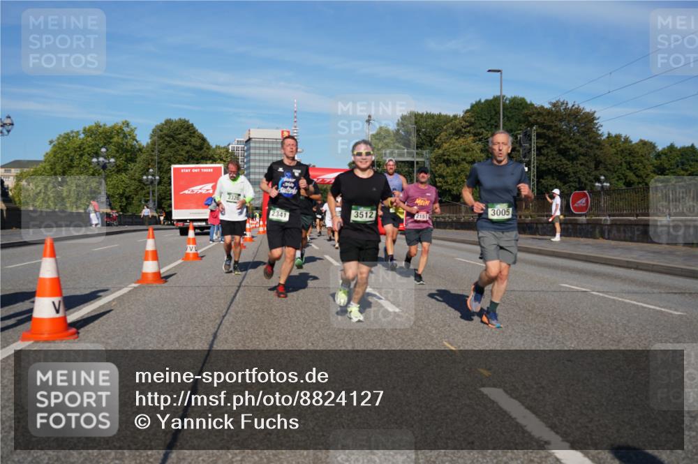 07.09.2025 - BARMER Alsterlauf Yannick Fuchs http://msf.ph/oto/8824127 07.09.2025 09:48:33 Laufen 2320, 3005, 3512, 2151, 2341 meine-sportfotos.de