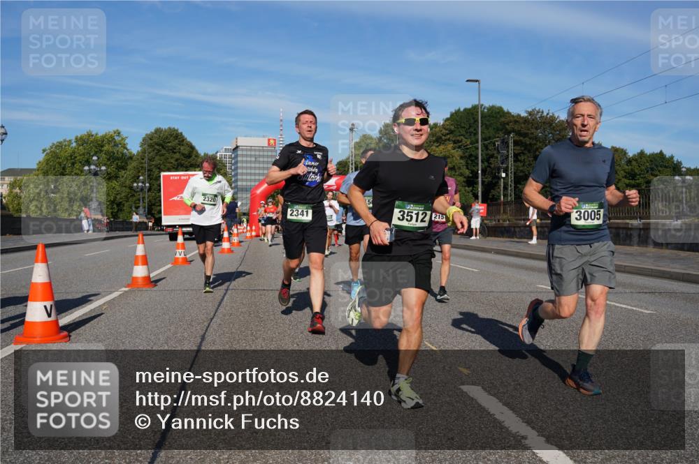 07.09.2025 - BARMER Alsterlauf Yannick Fuchs http://msf.ph/oto/8824140 07.09.2025 09:48:33 Laufen 2, 2320, 50, 2341, 3512, 215, 3005 meine-sportfotos.de