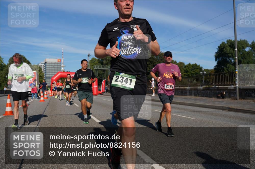 07.09.2025 - BARMER Alsterlauf Yannick Fuchs http://msf.ph/oto/8824156 07.09.2025 09:48:35 Laufen 2320, 19, 8335, 2341, 2151 meine-sportfotos.de