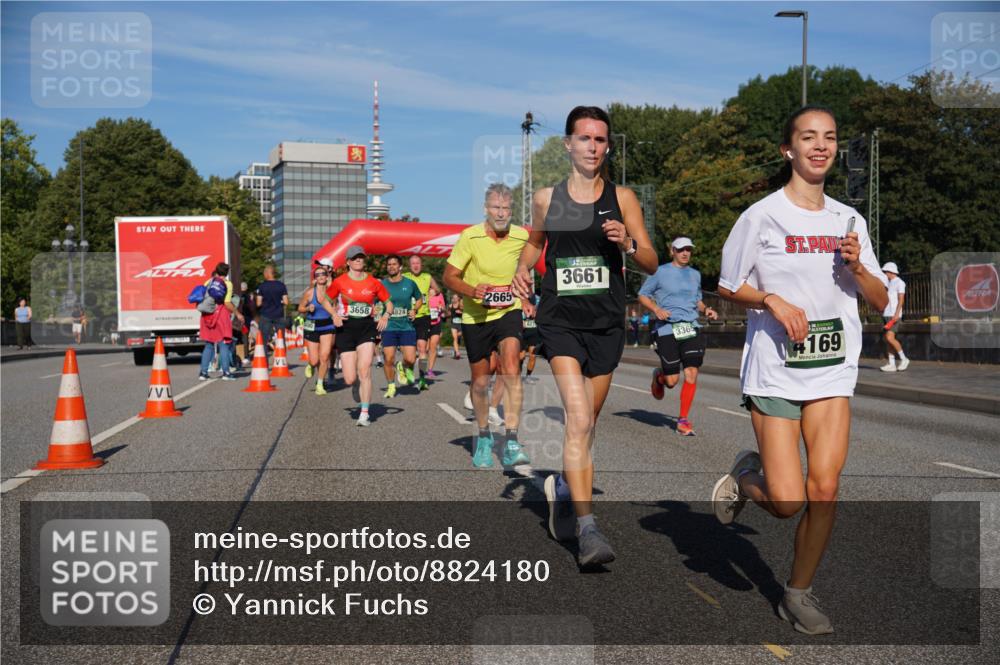 07.09.2025 - BARMER Alsterlauf Yannick Fuchs http://msf.ph/oto/8824180 07.09.2025 09:48:37 Laufen 3658, 824, 2665, 8727, 3661, 3365, 4169 meine-sportfotos.de