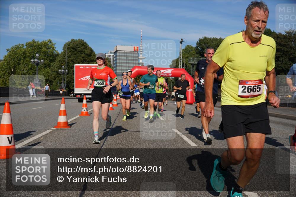 07.09.2025 - BARMER Alsterlauf Yannick Fuchs http://msf.ph/oto/8824201 07.09.2025 09:48:38 Laufen 3658, 4824, 5342, 36, 2665 meine-sportfotos.de