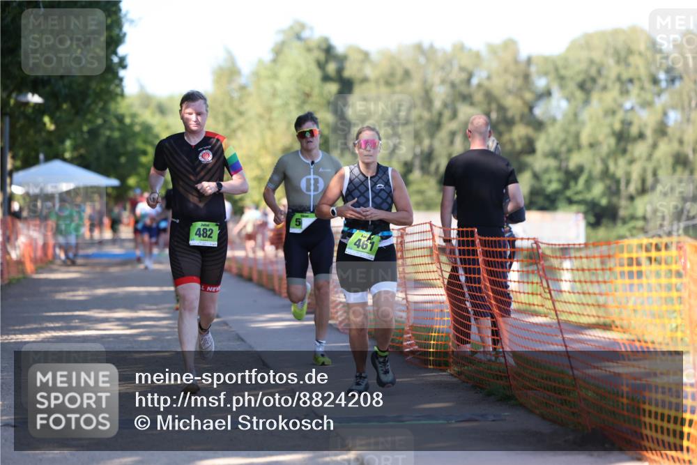 07.09.2025 - 19. Norderstedt Triathlon Michael Strokosch http://msf.ph/oto/8824208 07.09.2025 16:13:42 Laufen 461, 482, 508, 539, 943, 1064 meine-sportfotos.de