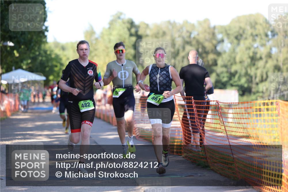 07.09.2025 - 19. Norderstedt Triathlon Michael Strokosch http://msf.ph/oto/8824212 07.09.2025 16:13:42 Laufen 461, 482, 508, 539, 943, 1064 meine-sportfotos.de