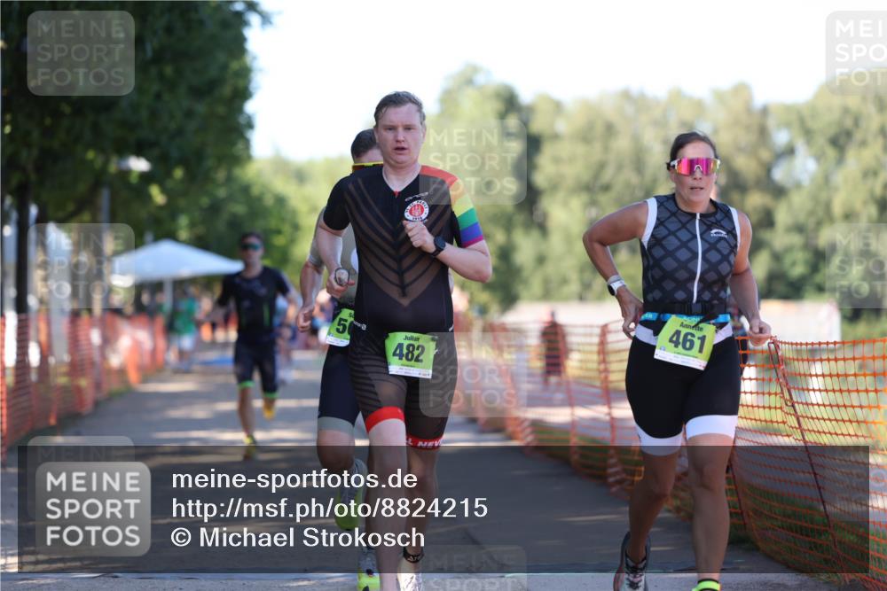 07.09.2025 - 19. Norderstedt Triathlon Michael Strokosch http://msf.ph/oto/8824215 07.09.2025 16:13:43 Laufen 461, 482, 508, 539, 1064 meine-sportfotos.de