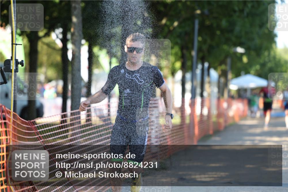 07.09.2025 - 19. Norderstedt Triathlon Michael Strokosch http://msf.ph/oto/8824231 07.09.2025 16:13:46 Laufen 461, 482, 488, 508, 539, 1572, 1594 meine-sportfotos.de