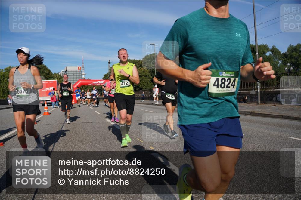 07.09.2025 - BARMER Alsterlauf Yannick Fuchs http://msf.ph/oto/8824250 07.09.2025 09:48:41 Laufen 5375, 4121, 3188, 5342, 36, 4824 meine-sportfotos.de