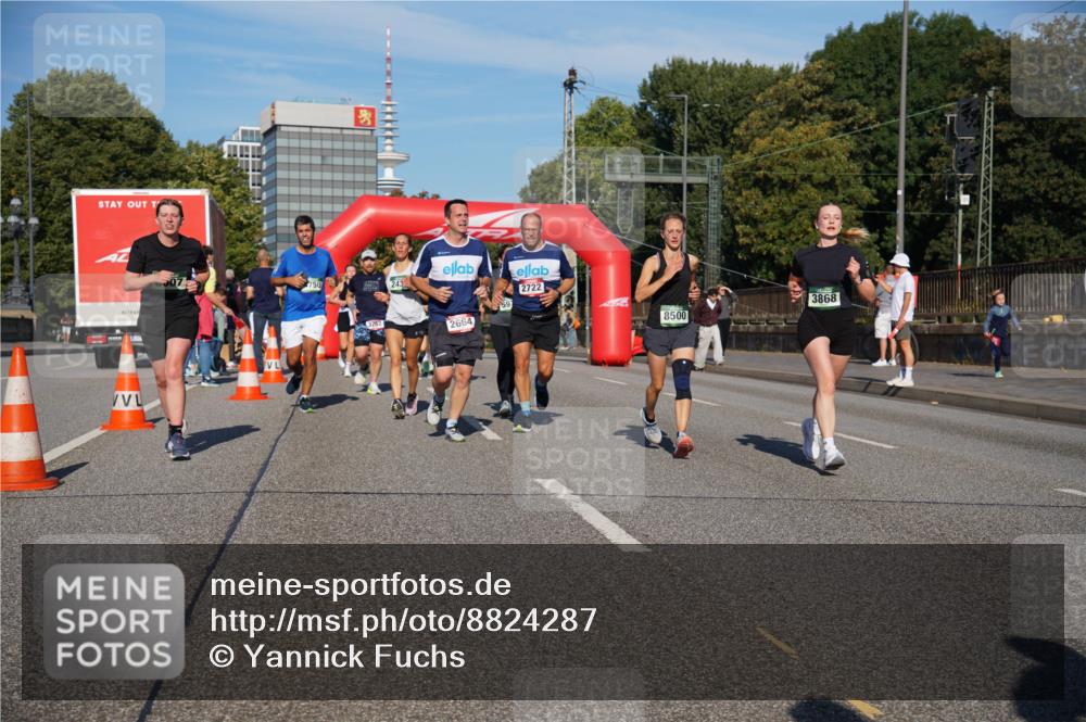 07.09.2025 - BARMER Alsterlauf Yannick Fuchs http://msf.ph/oto/8824287 07.09.2025 09:48:44 Laufen 750, 243, 3752, 2664, 2722, 8500, 3868 meine-sportfotos.de