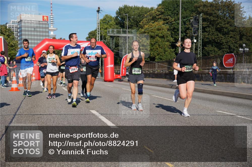 07.09.2025 - BARMER Alsterlauf Yannick Fuchs http://msf.ph/oto/8824291 07.09.2025 09:48:44 Laufen 4750, 242, 4237, 2664, 59, 2722, 8500, 3868 meine-sportfotos.de