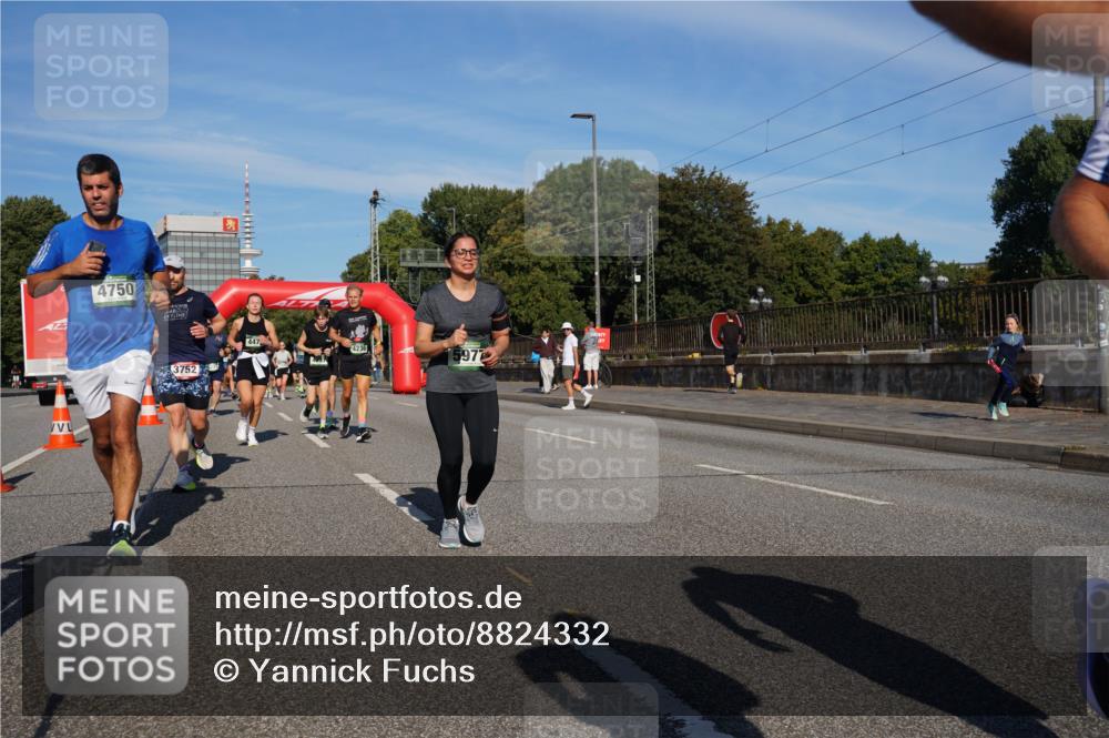 07.09.2025 - BARMER Alsterlauf Yannick Fuchs http://msf.ph/oto/8824332 07.09.2025 09:48:47 Laufen 4750, 3752, 4236, 5977 meine-sportfotos.de