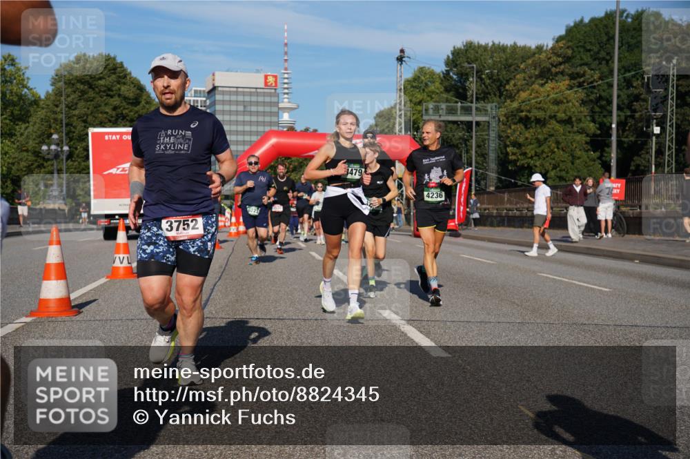 07.09.2025 - BARMER Alsterlauf Yannick Fuchs http://msf.ph/oto/8824345 07.09.2025 09:48:49 Laufen 3752, 6223, 1479, 4236 meine-sportfotos.de