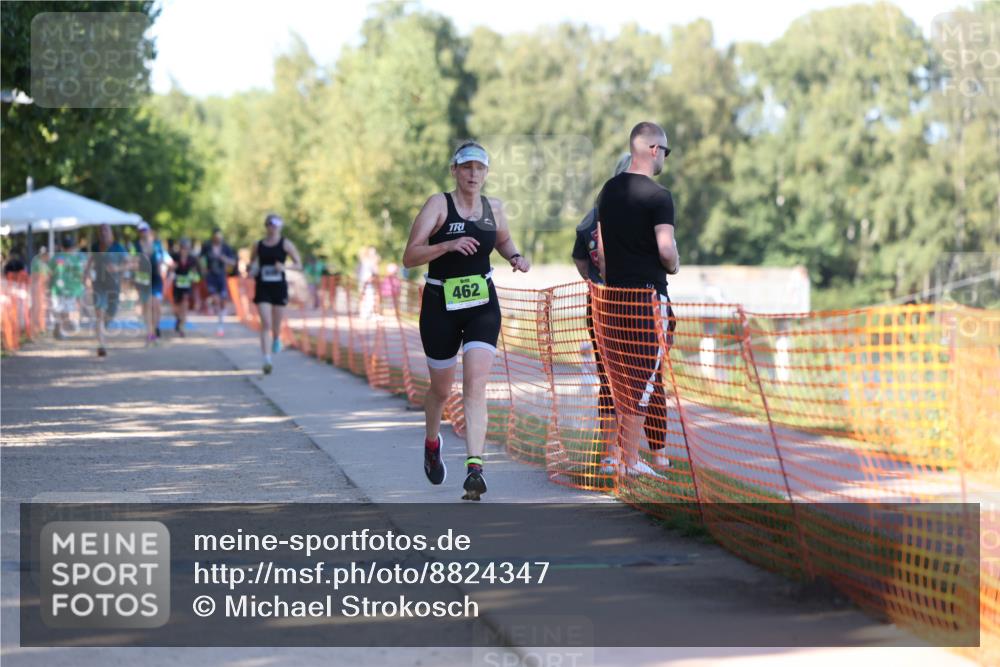 07.09.2025 - 19. Norderstedt Triathlon Michael Strokosch http://msf.ph/oto/8824347 07.09.2025 16:14:26 Laufen 462, 527, 938 meine-sportfotos.de