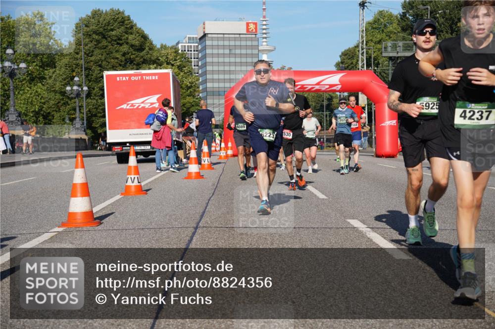 07.09.2025 - BARMER Alsterlauf Yannick Fuchs http://msf.ph/oto/8824356 07.09.2025 09:48:51 Laufen 6089, 6223, 530, 2022, 5925, 4237, 1959 meine-sportfotos.de